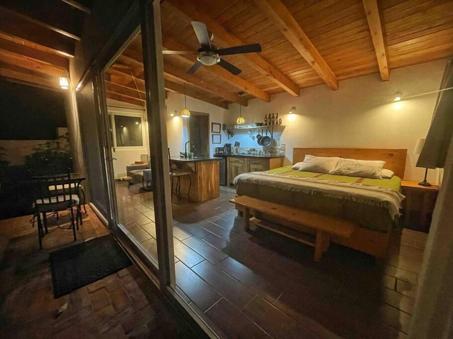 Refugio Del Volcan Casitas Сан-Педро-Ла-Лагуна Экстерьер фото